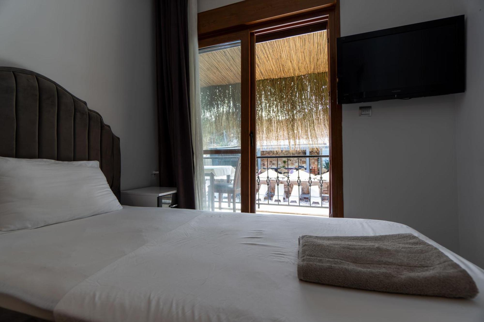 Stone House Butik Otel Ізмір Екстер'єр фото